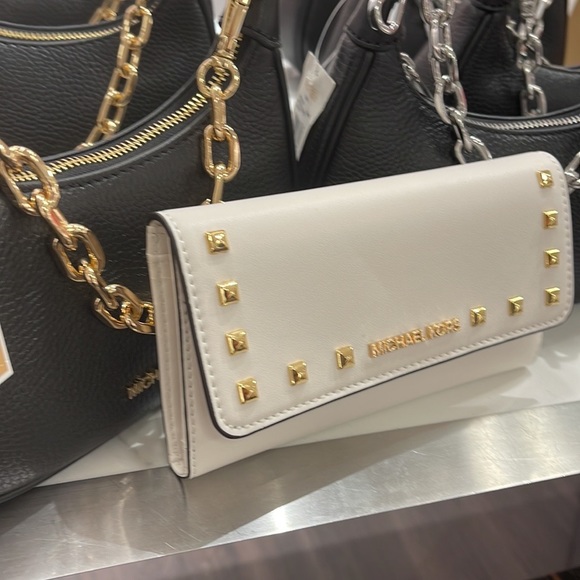 MICHAEL KORS JET SET TRAVEL LADY LARGE TRIFOLD  NON-VEGAN LEATHER WALLET 

NWT - Picture 9 of 16